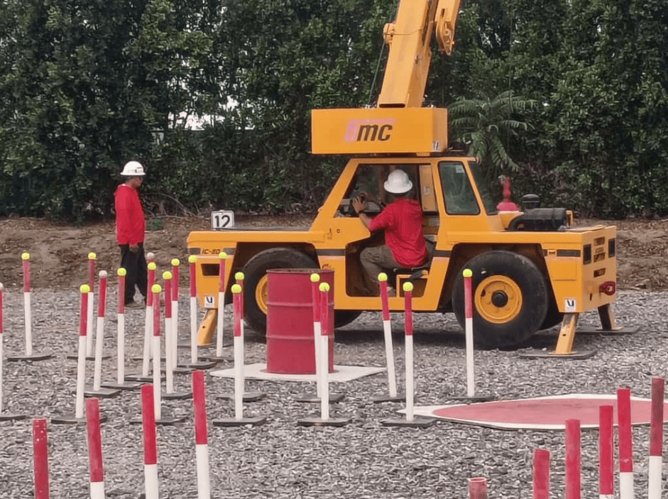 Los Angeles Crane Operator Certification Course Training Yard 2025